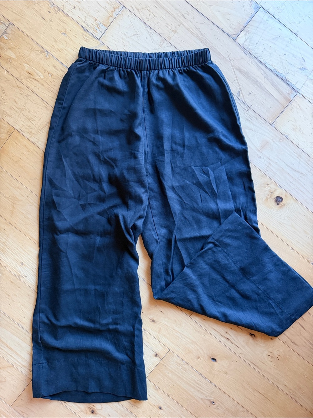 Vuori Black Elastic-Waist Chino Pants